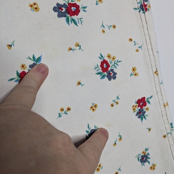 Billabong X Wrangler White Red Yellow Floral Denim Jean 25 - Picture 4 of 12